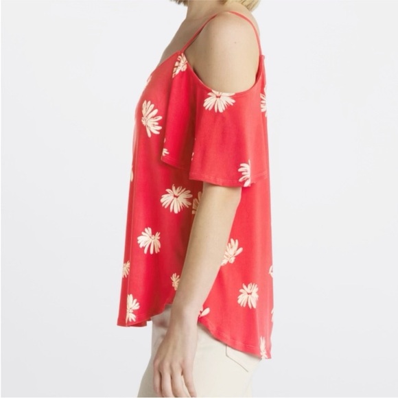 Kalieigh Coral Pink Floral Cold Shoulder Top – XL – Stitch Fix - Picture 7 of 15
